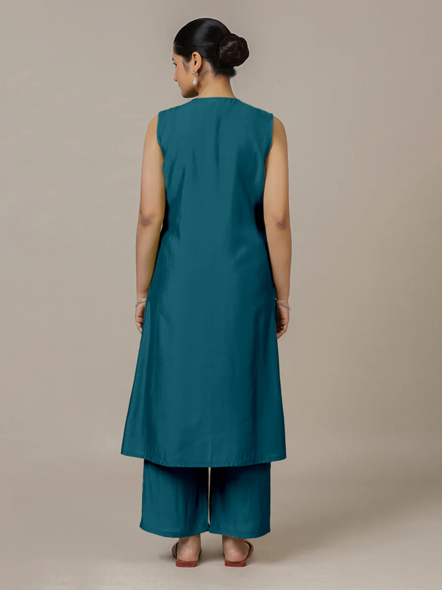 Adah x Rozaana | A Line Kurta in Crystal Teal with Thread Work | Coords or Only Kurta - Image 2