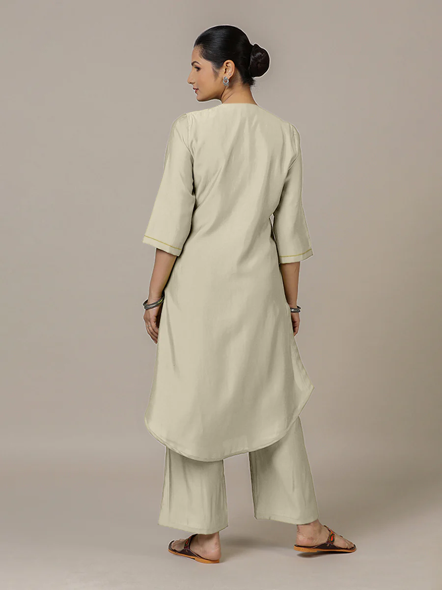Urvi x Rozaana | A Line Kurta in Ivory with Thread Work | Coords or Only Kurta - Image 2