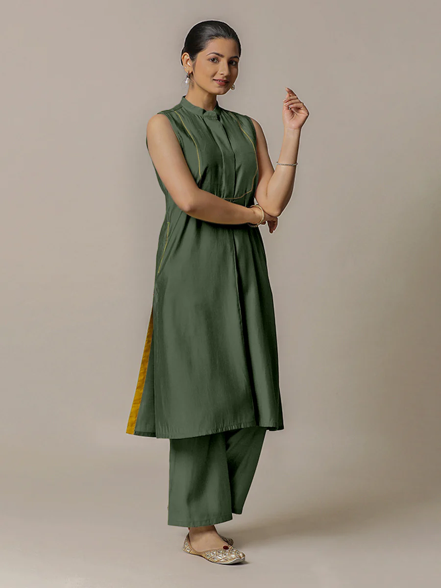 Eira x Rozaana | A Line Kurta w/ Mandarin Collar in Pine Green | Coords or Only Kurta - Image 8