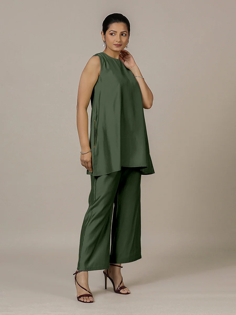 Sana x Rozaana | A Line Kurta in Pine Green with Thread Work | Coords or Only Kurta