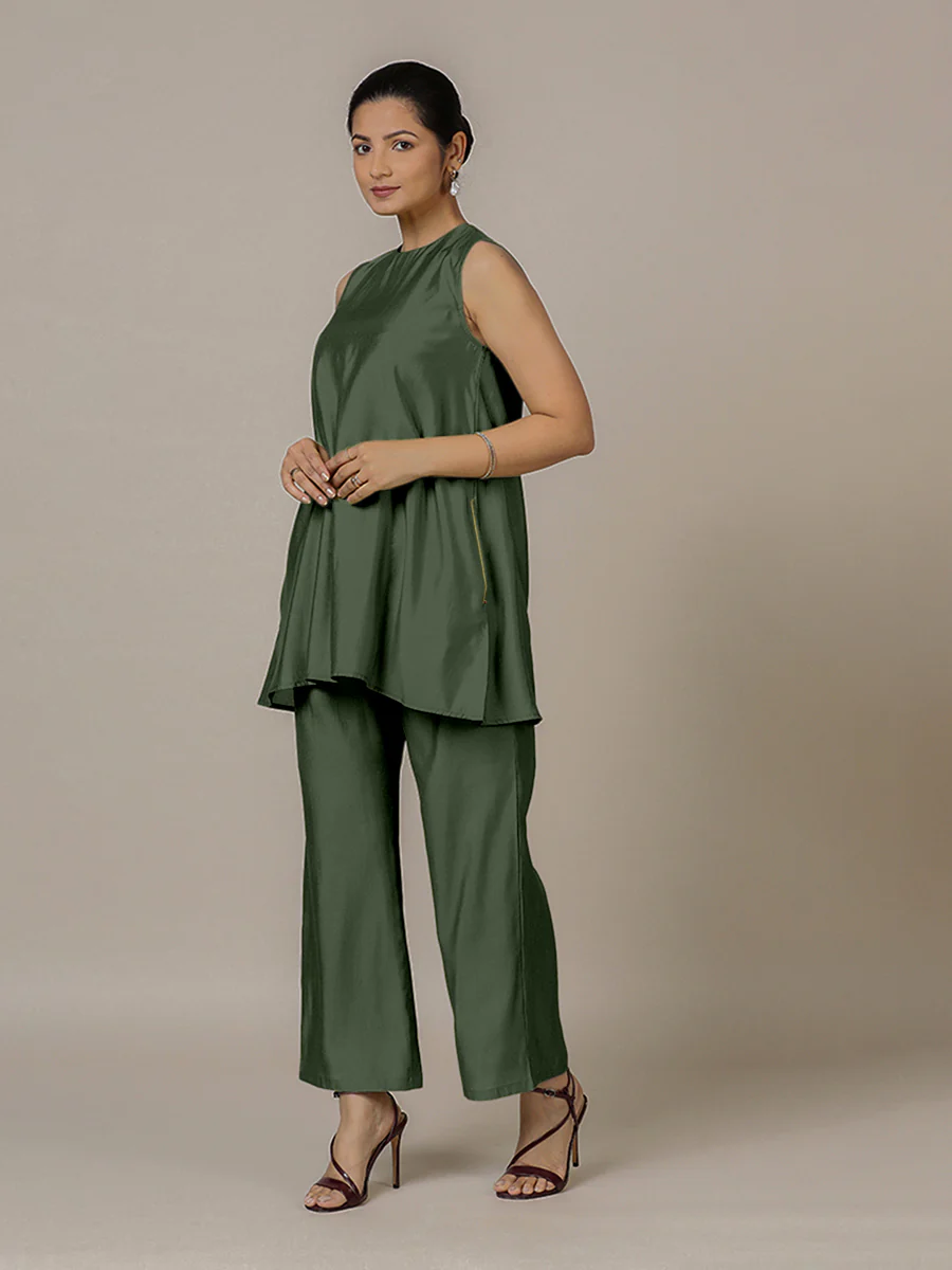 Sana x Rozaana | A Line Kurta in Pine Green with Thread Work | Coords or Only Kurta - Image 8