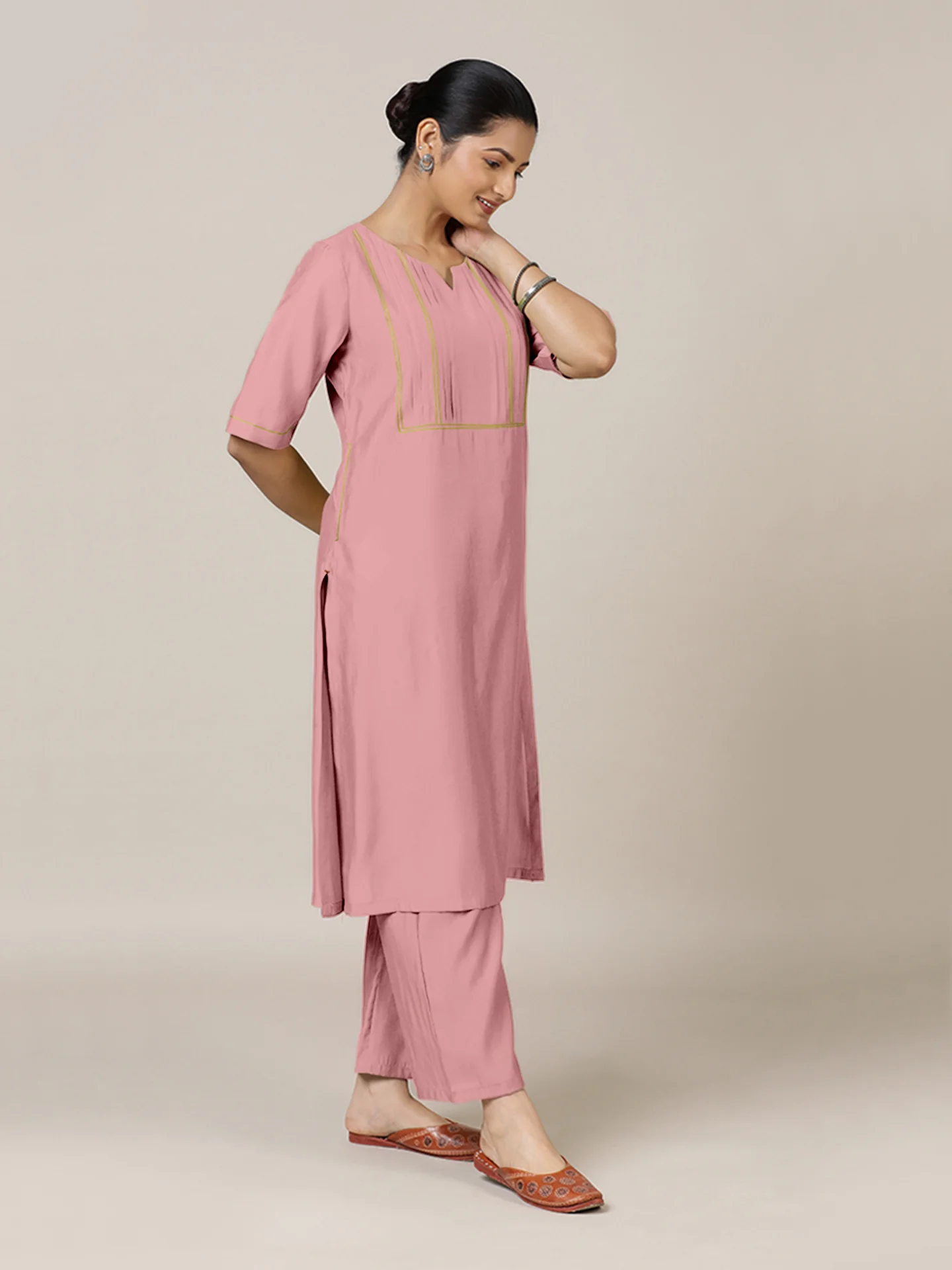 Esha x Rozaana | A Line Kurta in Sea Pink with Thread Work | Coords or Only Kurta - Image 8