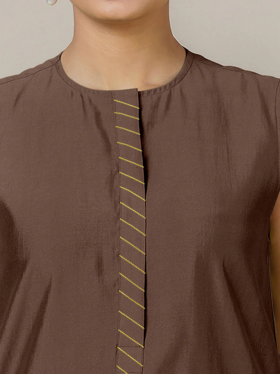 Adah x Rozaana | A Line Kurta in Walnut Brown with Thread Work | Coords or Only Kurta - Image 4