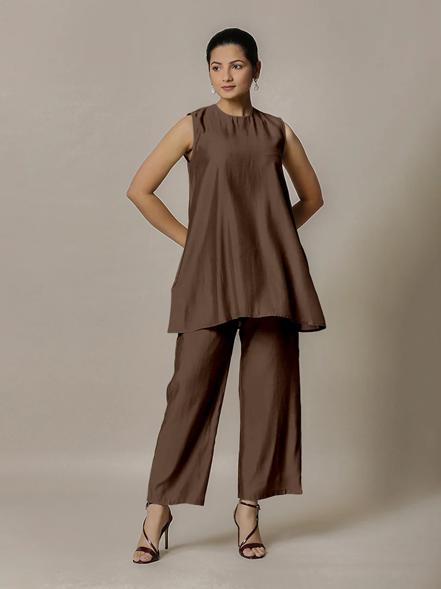 Sana x Rozaana | A Line Kurta in Walnut Brown with Thread Work | Coords or Only Kurta - Image 4