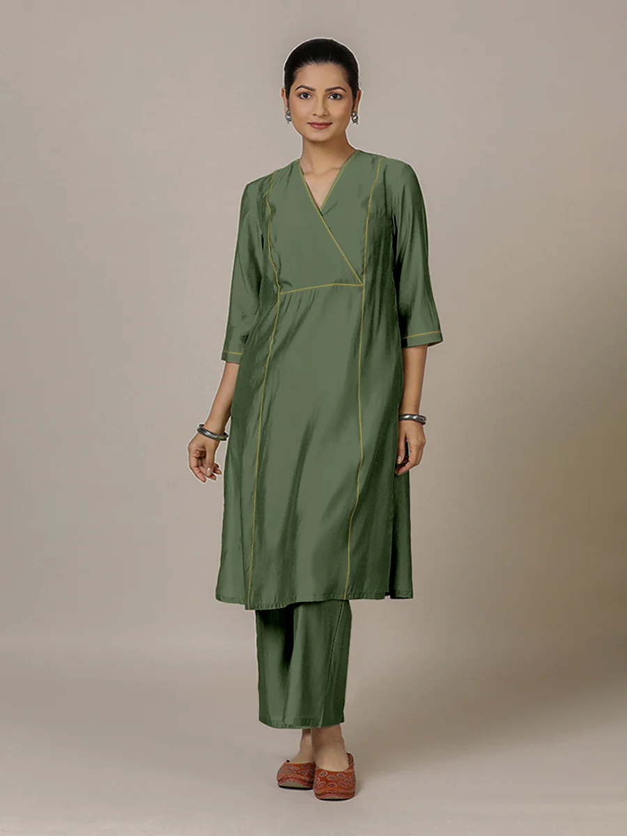 Amal x Rozaana | A Line Kurta in Hunter Green with Thread Work | Coords or Only Kurta - Image 9