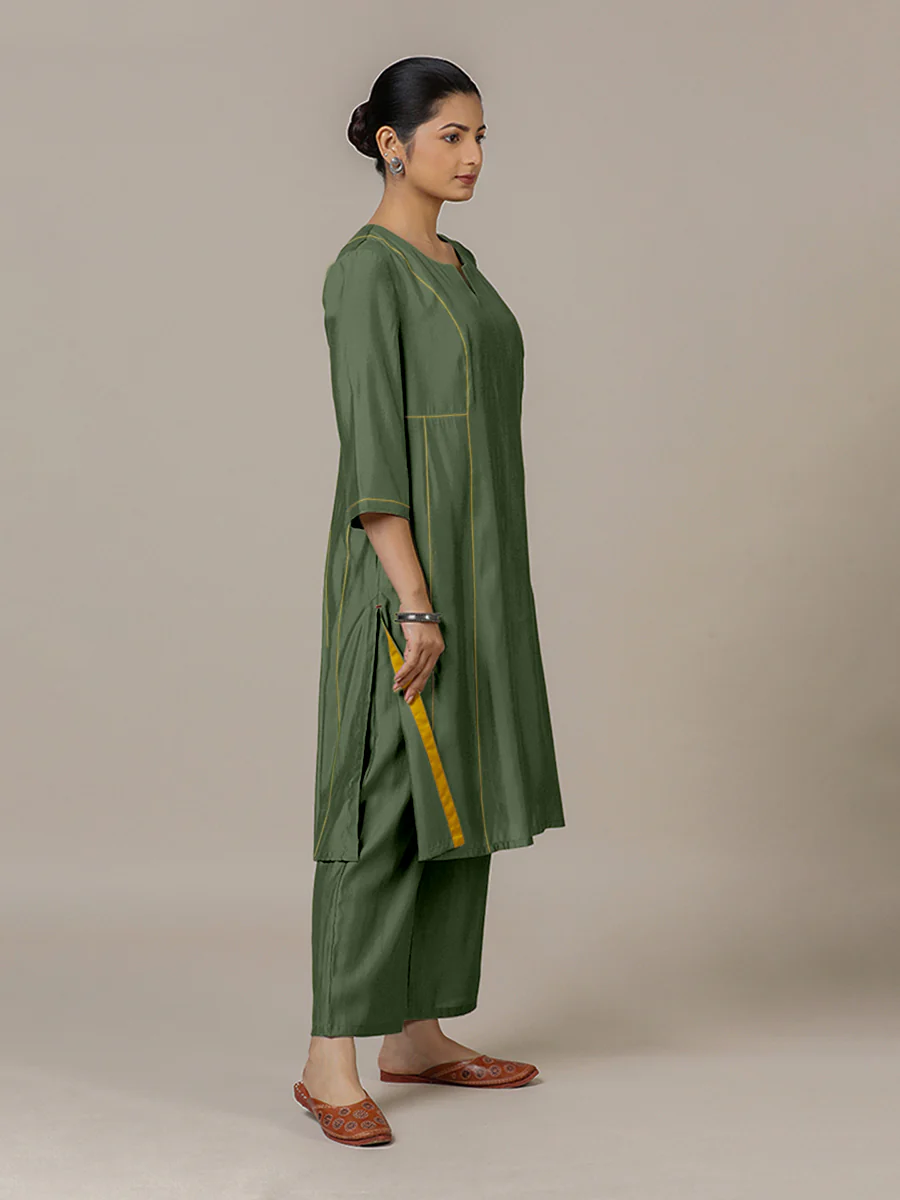 Mahi x Rozaana | A Line Kurta in Hunter Green with Thread Work | Coords or Only Kurta - Image 5