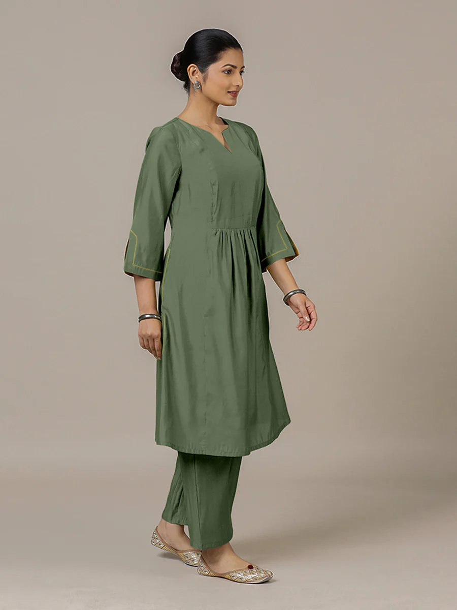 Nimrat x Rozaana | A Line Kurta in Hunter Green with Thread Work | Coords or Only Kurta - Image 10