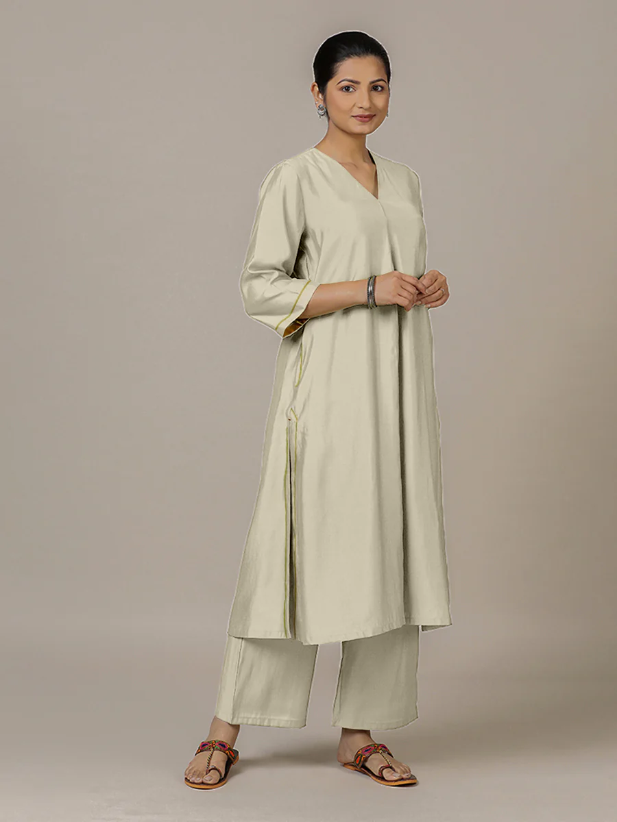 Alisha x Rozaana | A Line Kurta in Ivory with Thread Work | Coords or Only Kurta - Image 7