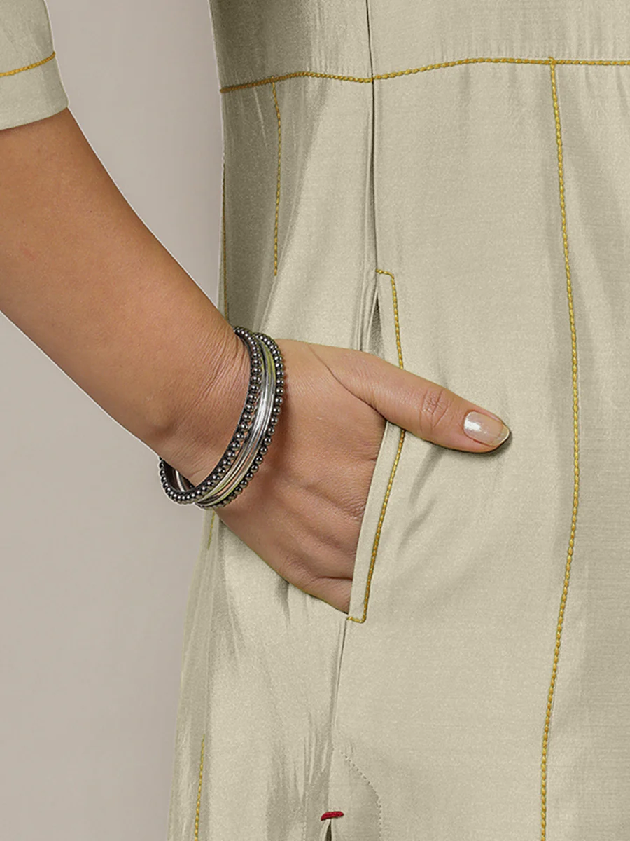 Mahi x Rozaana | A Line Kurta in Ivory with Thread Work | Coords or Only Kurta - Image 4