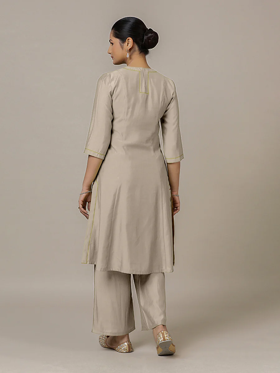 Piya x Rozaana | A Line Kurta in Oyster Grey with Thread Work | Coords or Only Kurta - Image 2