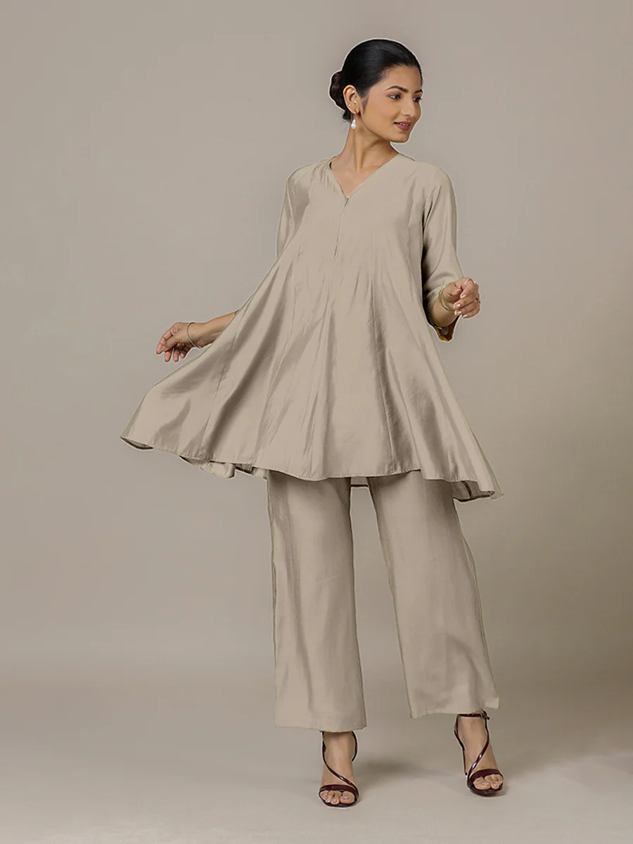 Tuhi x Rozaana | A Line Kurta in Oyster Grey with Thread Work | Coords or Only Kurta - Image 10