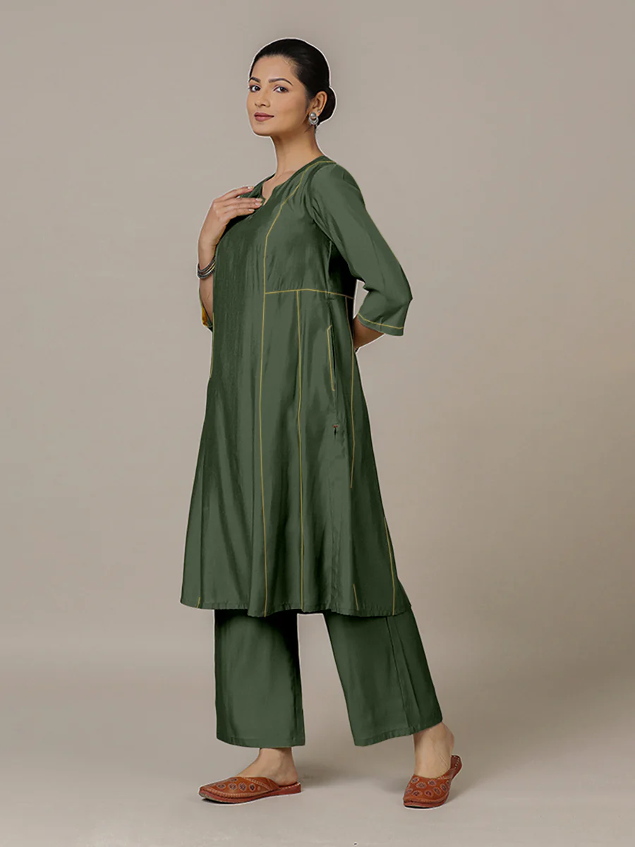 Mahi x Rozaana | A Line Kurta in Pine Green with Thread Work | Coords or Only Kurta - Image 8