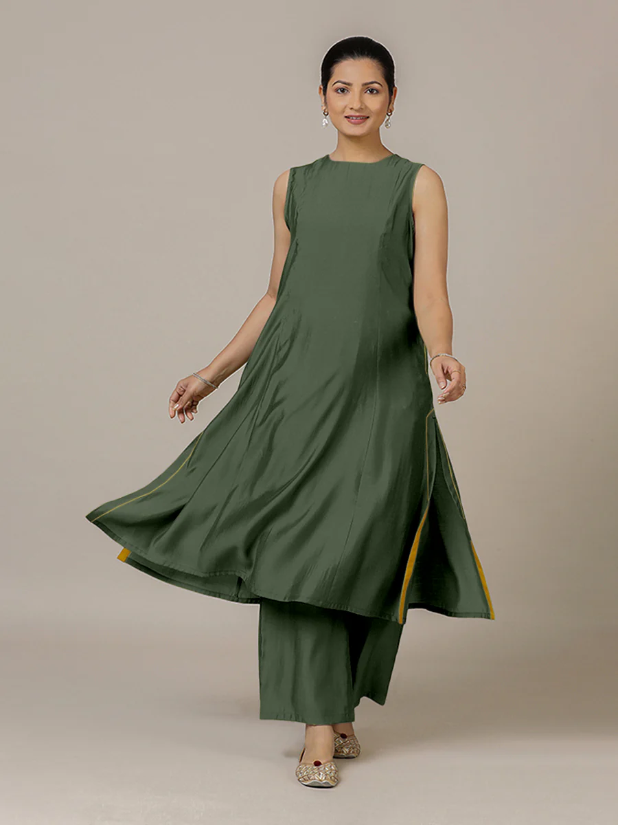 Sameera x Rozaana | A Line Kurta in Pine Green with Thread Work | Coords or Only Kurta - Image 6