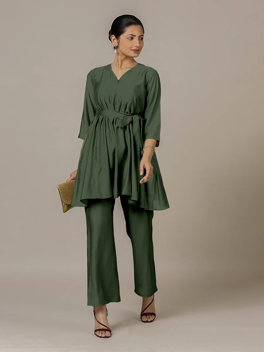Tuhi x Rozaana | A Line Kurta in Pine Green with Thread Work | Coords or Only Kurta