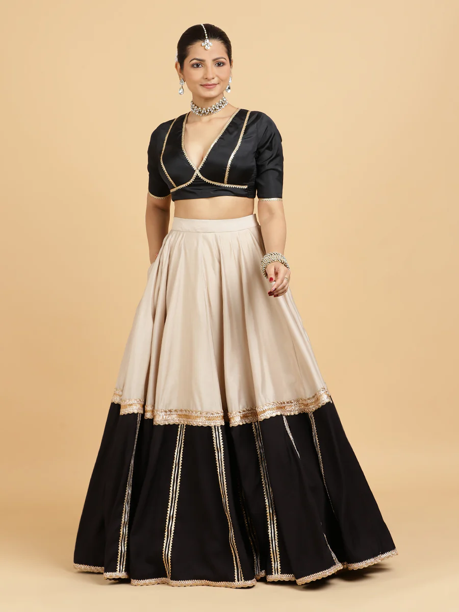 Mastani Zeenat 4-Pc Lehenga Set x Tyohaar | Grey Black Colour Blocked Lehenga, Charcoal Black Blouse with Sunheri Gold Dupatta and Cancan Skirt - Image 15