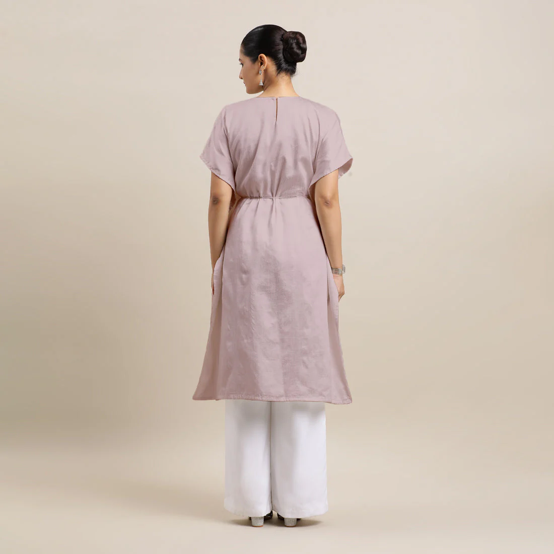 Siya x Rozaana | Kaftan Kurta in Lilac with Thread Work | Coords or Only Kurta - Image 2