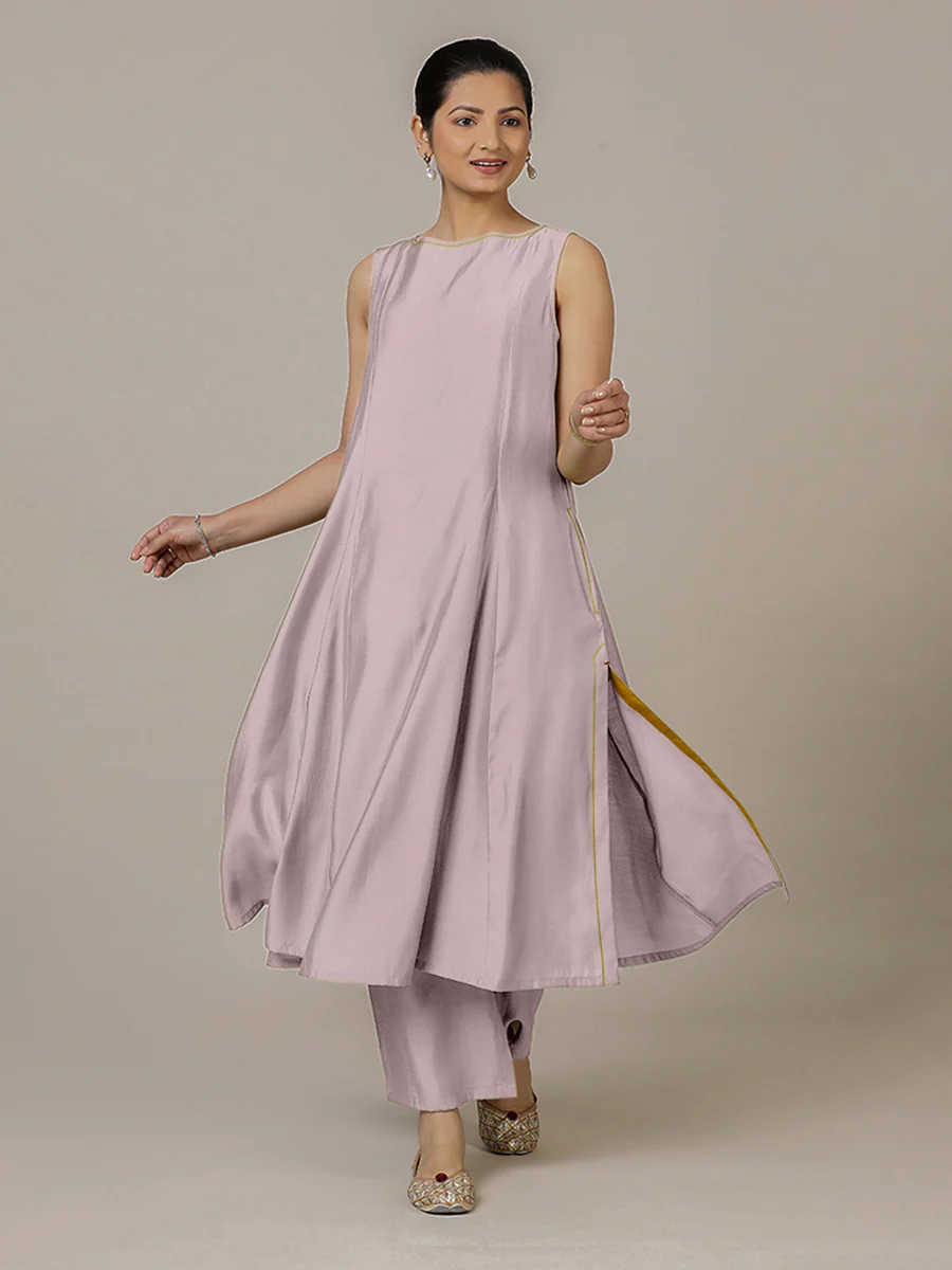 Sarah x Rozaana | A Line Kurta in Lilac with Thread Work | Coords or Only Kurta - Image 5