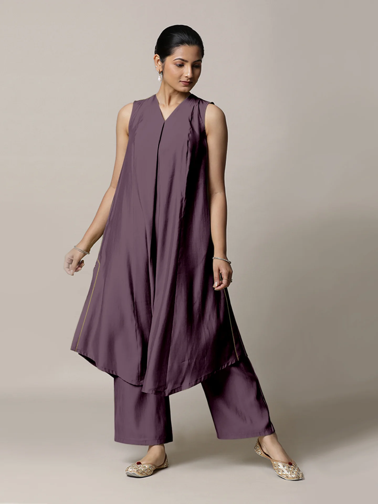 Mirha x Rozaana | A Line Kurta in Purple Mauve with Thread Work | Coords or Only Kurta - Image 8