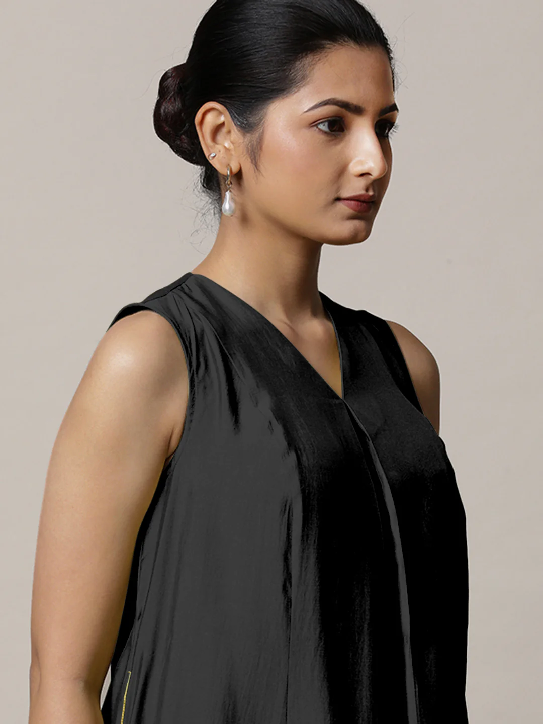 Mirha x Rozaana | A Line Kurta in Raven Black with Thread Work | Coords or Only Kurta - Image 4