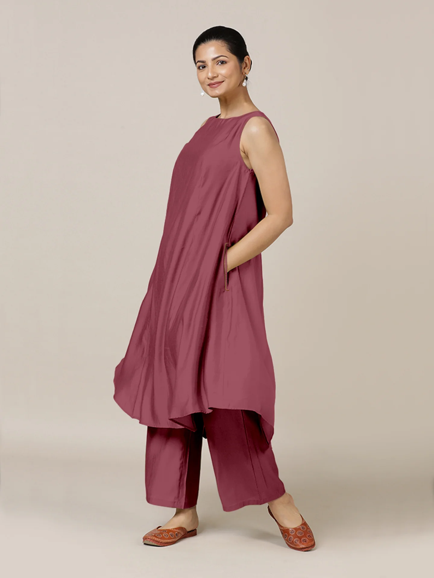 Anoki x Rozaana | A Line Kurta in Rose Pink with Thread Work | Coords or Only Kurta - Image 5