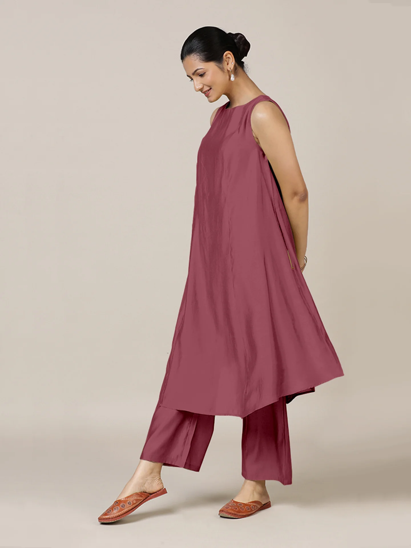 Anoki x Rozaana | A Line Kurta in Rose Pink with Thread Work | Coords or Only Kurta - Image 9