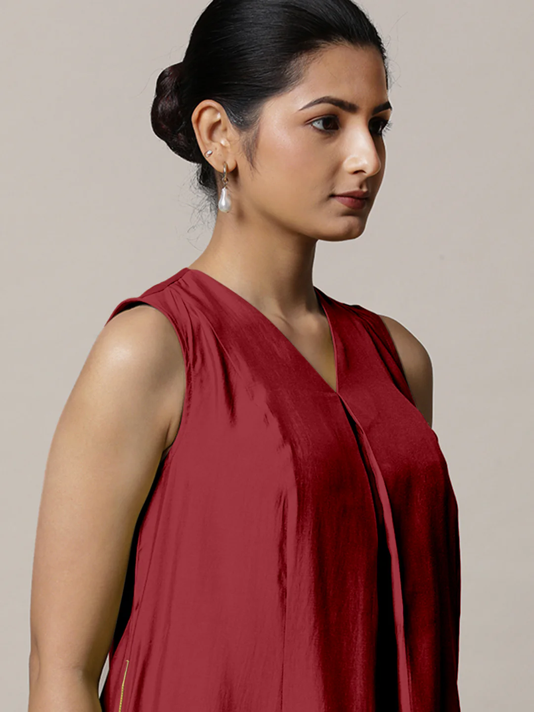 Mirha x Rozaana | A Line Kurta in Scarlet Red with Thread Work | Coords or Only Kurta - Image 4