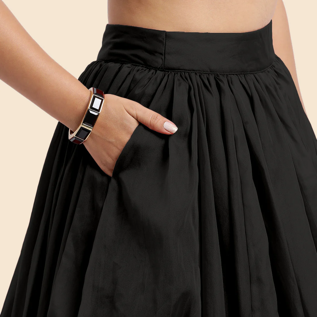Bahaar x Tyohaar | Lehenga Skirt in Black Organza - Image 6