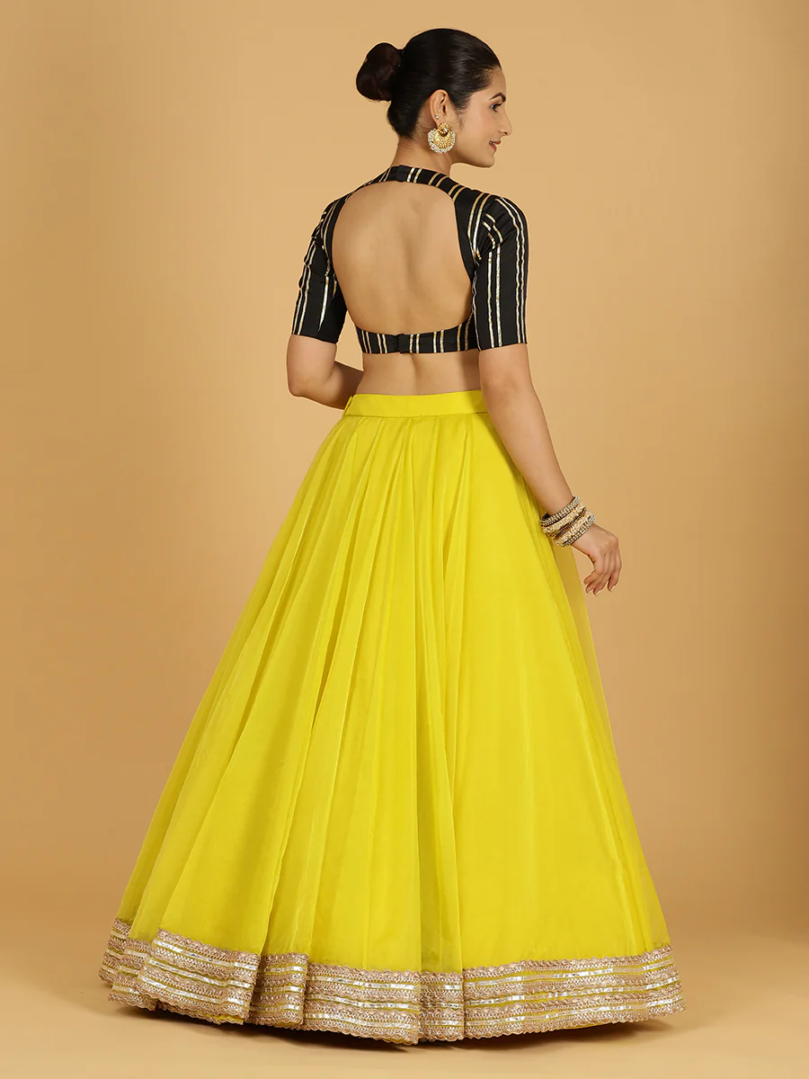 Farah x Tyohaar | Lemon Yellow Panelled Organza Lehenga Skirt - Image 2