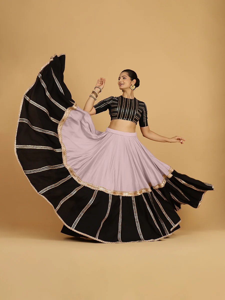 Mastani x Tyohaar | Lilac Panelled Lehenga Skirt - Image 5