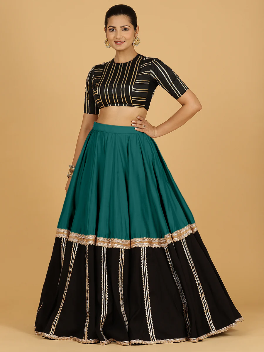 Mastani x Tyohaar | Peacock Green Panelled Lehenga Skirt - Image 11