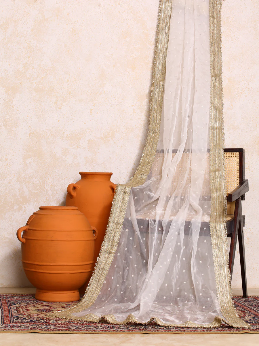 Nirja x Tyohaar | Sequined White Organza Dupatta - Image 5