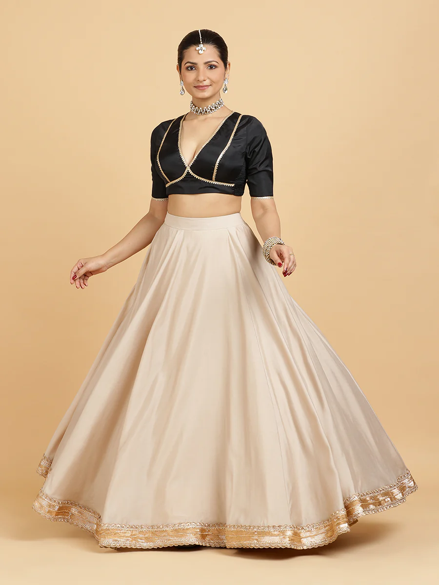 Zainab Zeenat 4-Pc Lehenga Set x Tyohaar | Oyster Grey Lehenga, Charcoal Black Blouse with Falak Purple Dupatta and Cancan Skirt - Image 10