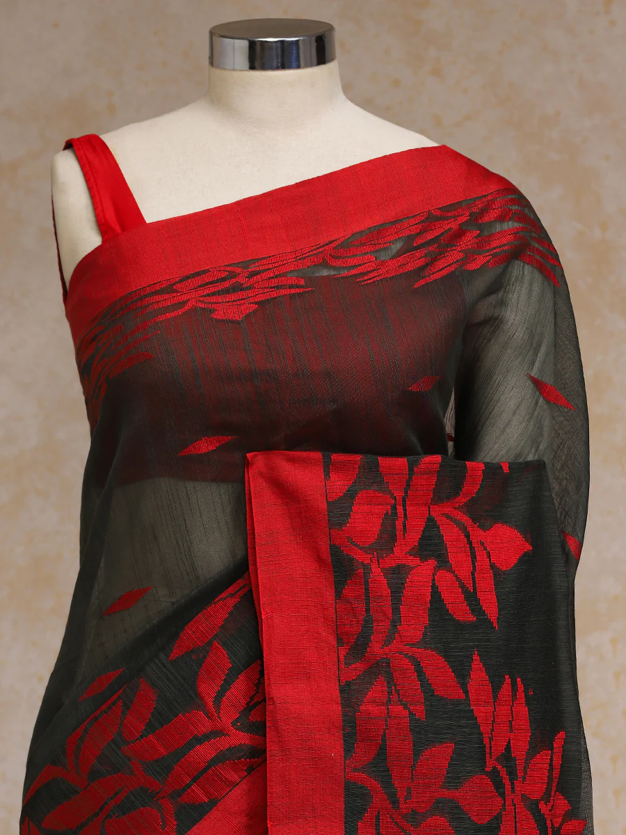 Black And Red Floral Pattern Woven Cotton Saree - Image 3