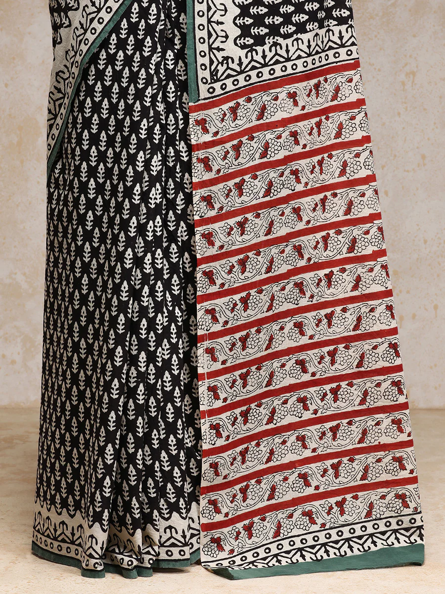 Black Floral Motif Handblock Printed Mulmul Saree - Image 4