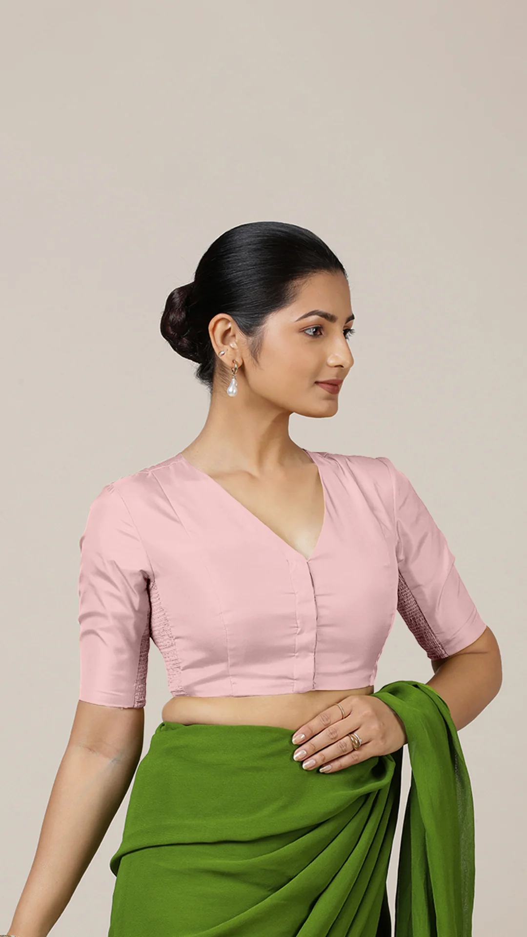 Begum x Rozaana | Elbow Sleeves Baby Pink FlexiFit™ Saree Blouse with V-Neck - Image 9