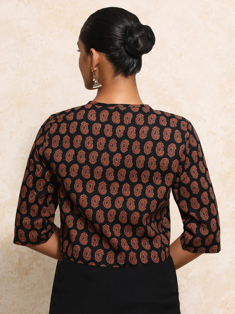 Baisakhi x Rozaana | Elbow Sleeves Saree Blouse in Black Mango Block Print Cotton - Image 12