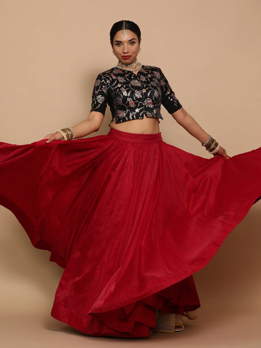 Riyana x Tyohaar | Elbow Sleeves Satin Viscose Saree Blouse in Black Meenakari Fabric - Image 7