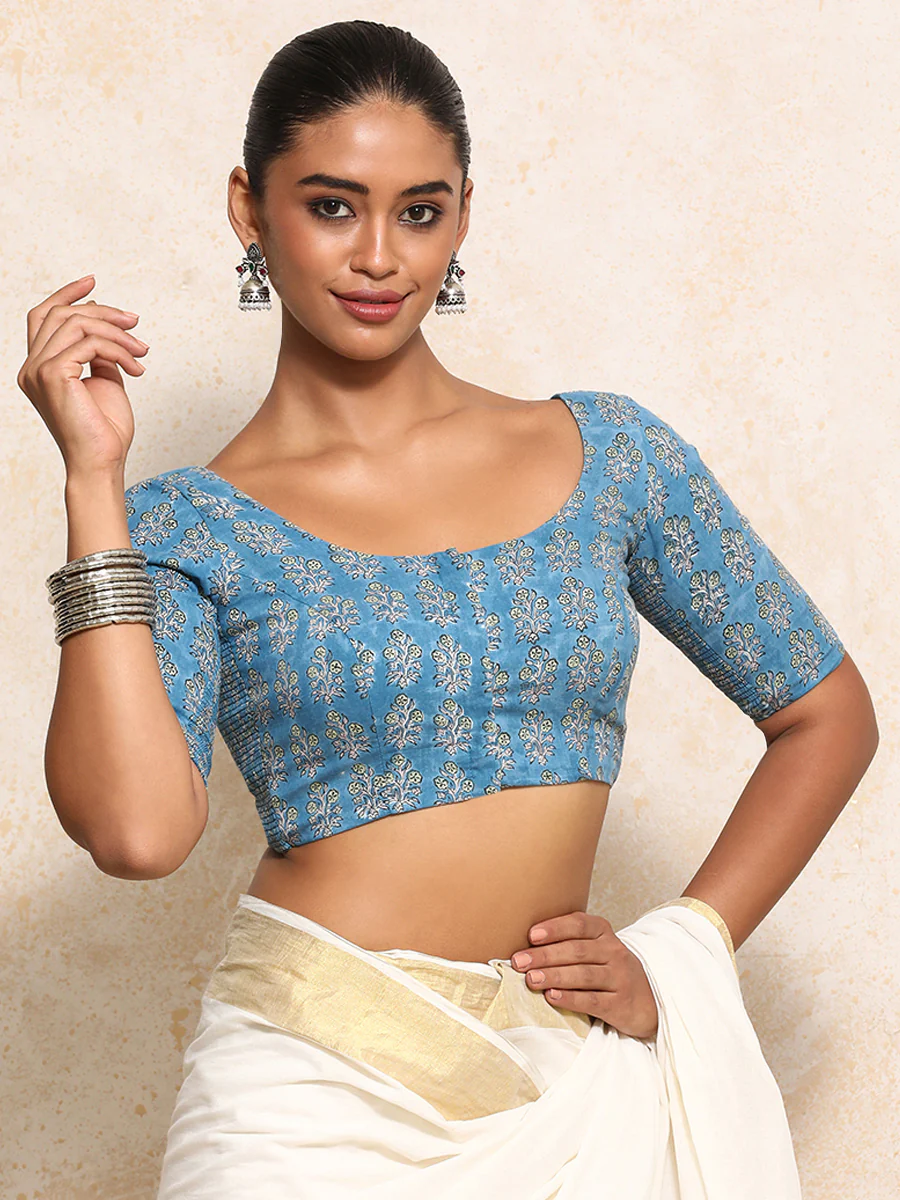 Amira x Rozaana | Elbow Sleeves Saree Blouse in Blue Garden Block Print Cotton - Image 12