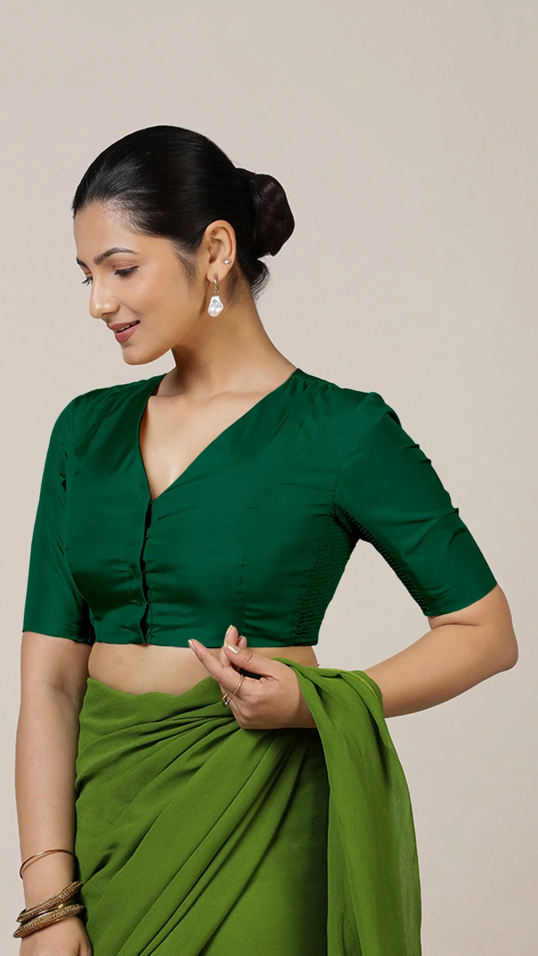 Begum x Rozaana | Elbow Sleeves Saree Blouse in Bottle Green - Image 7