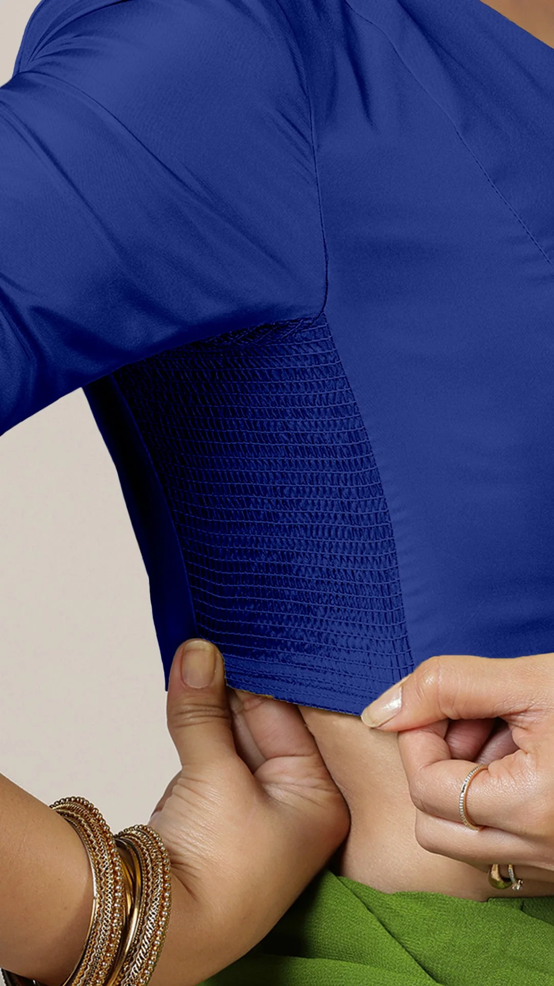 Begum x Rozaana | Elbow Sleeves Saree Blouse in Cobalt Blue - Image 3