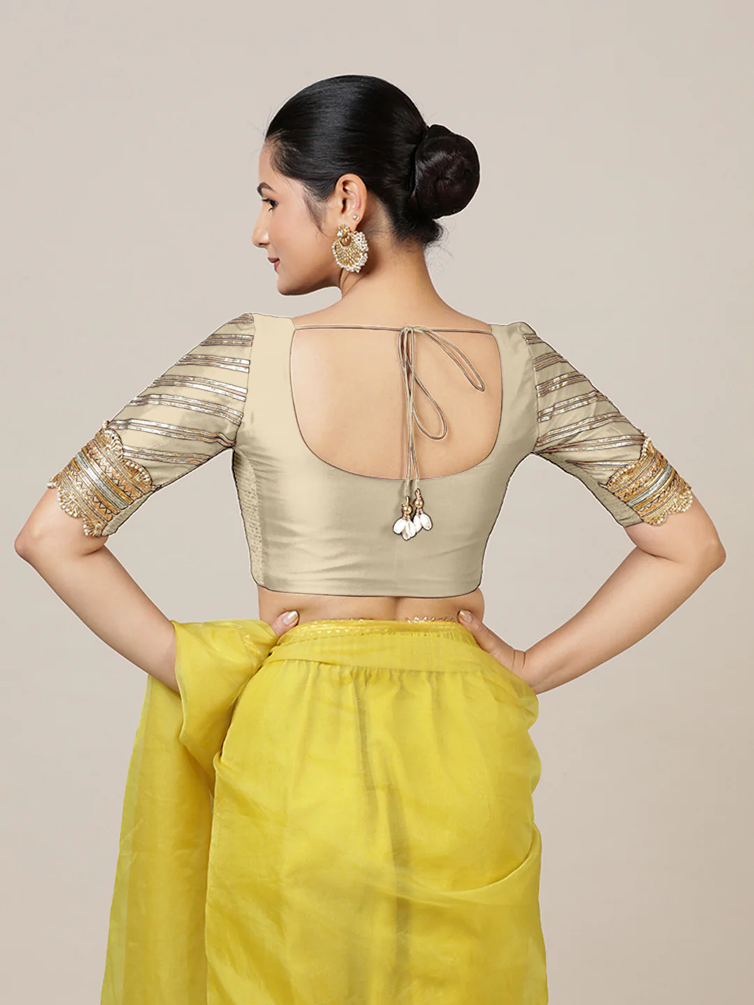Anisha x Tyohaar | Elbow Sleeves Saree Blouse in Cream - Image 2