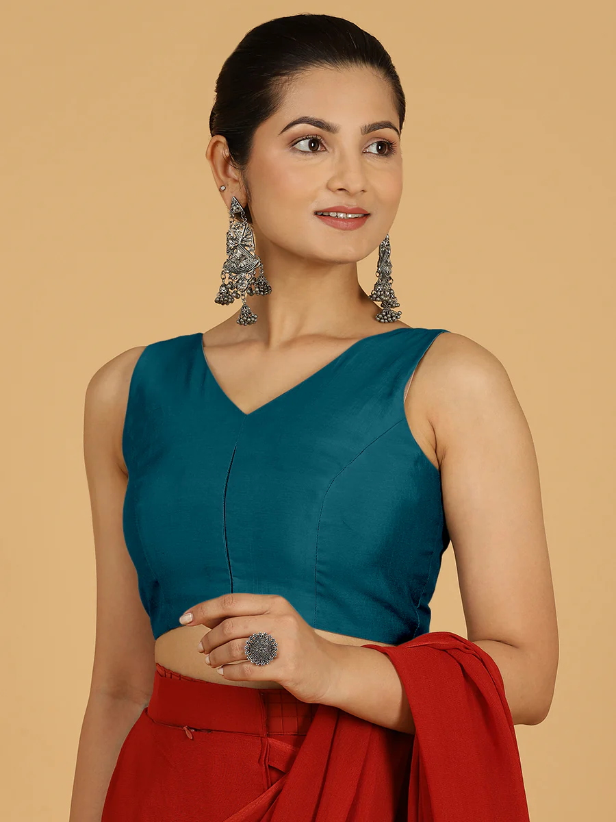 Hema x Rozaana | Saree Blouse in Crystal Teal - Image 4