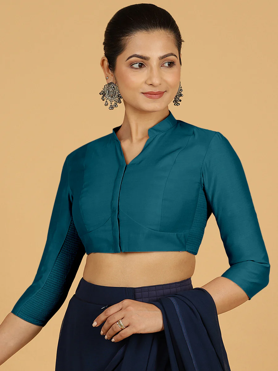 Maya x Rozaana | Three Quarter Sleeves Saree Blouse in Crystal Teal - Image 10