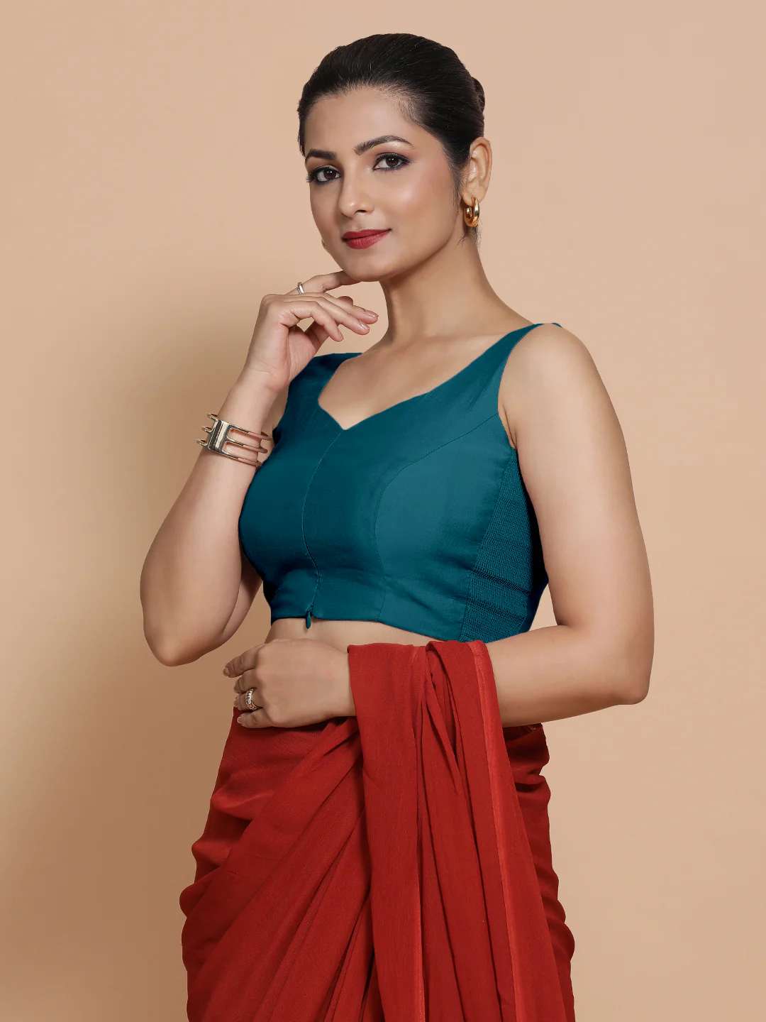 Nitya x Rozaana | Sleeveless Saree Blouse in Crystal Teal - Image 10