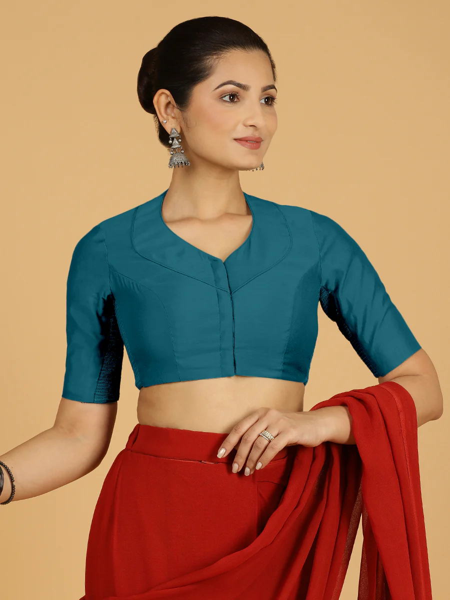 Pallavi x Rozaana | Elbow Sleeves Saree Blouse in Crystal Teal - Image 6