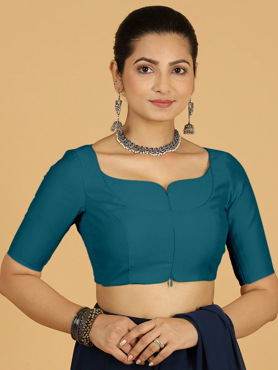 Priya x Rozaana | Elbow Sleeves Saree Blouse in Crystal Teal - Image 9