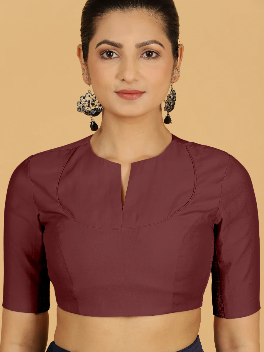 Karishma x Rozaana | Elbow Sleeves Saree Blouse in Deep Maroon - Image 5