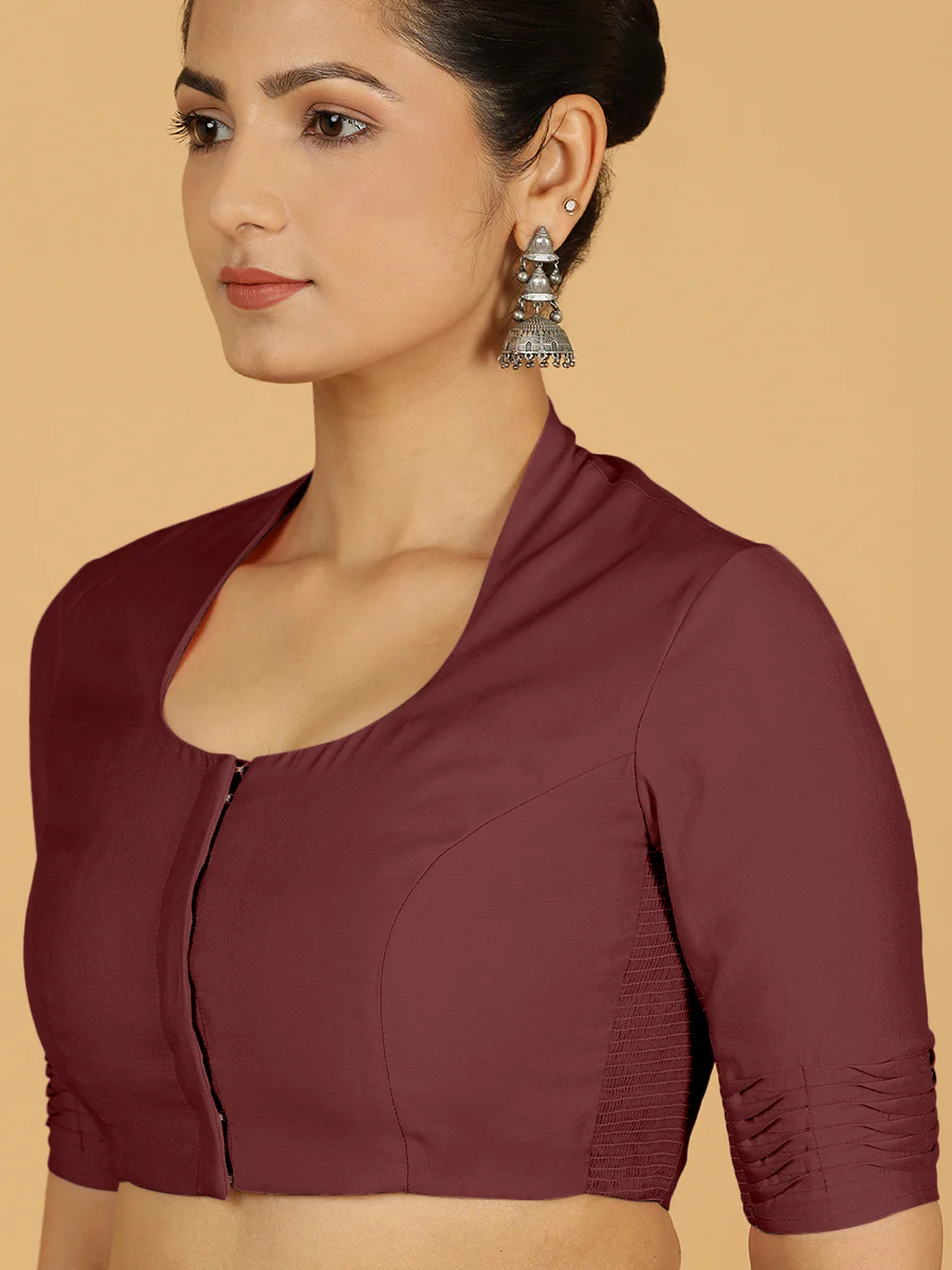 Salma x Rozaana | Elbow Sleeves Saree Blouse in Deep Maroon - Image 5