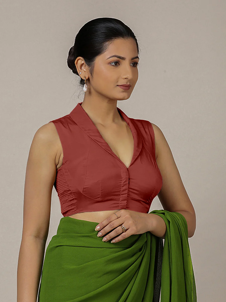 Avni x Rozaana | Auburn Red Sleeveless FlexiFit™ Saree Blouse with Elegant Shawl Collar - Image 8