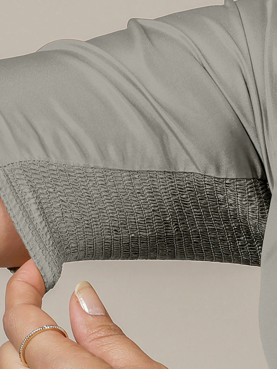 Zeenat x Rozaana | Grey Elbow Sleeves FlexiFit™ Saree Blouse with Plunging Neckline - Image 4